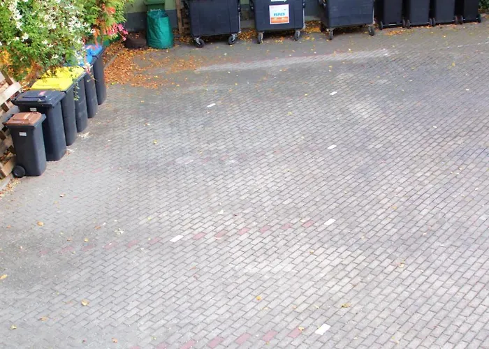 Black Z3 アパート *